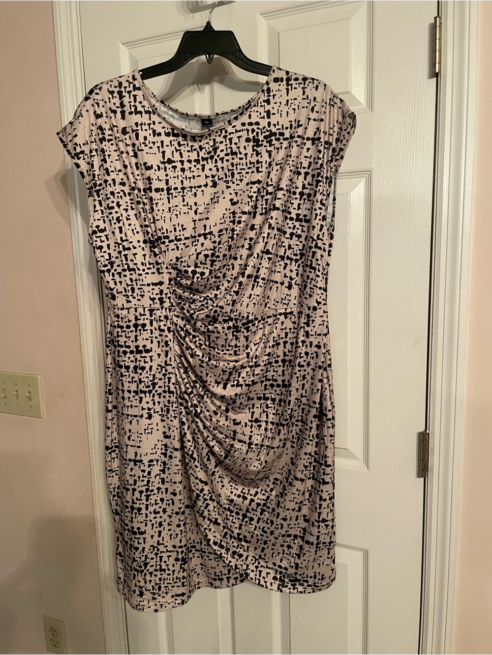 Neutral Patterned Draped Women’s Dress - Beige and Black